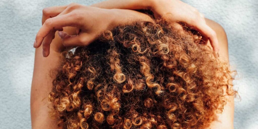 Experts Tips For Curly Hairs